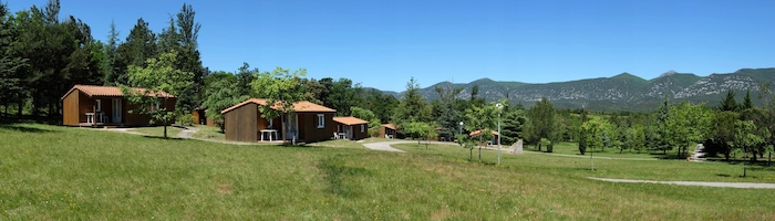Vue extérieure du centre d'une colonie de vacances Pyrénées-Orientales