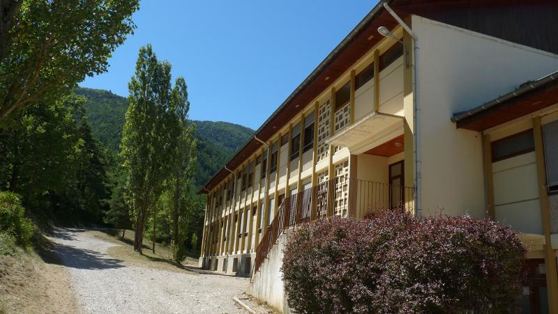 Le centre d'hébergement pendant la colonie de vacances Hautes Alpes