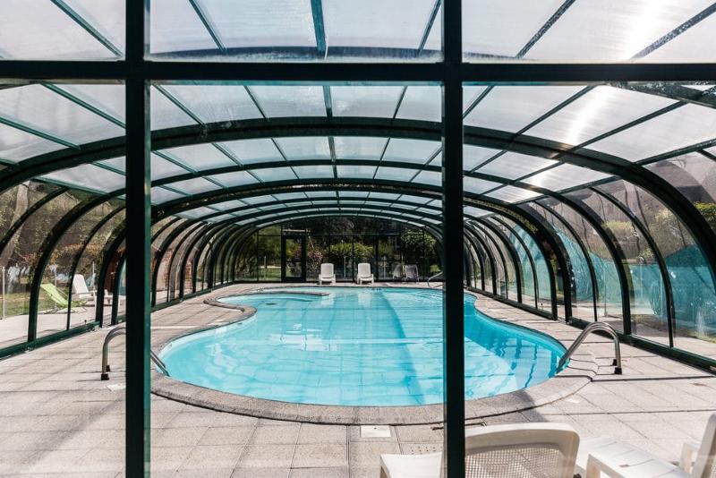 Une piscine lors d'un stage de football Bretagne