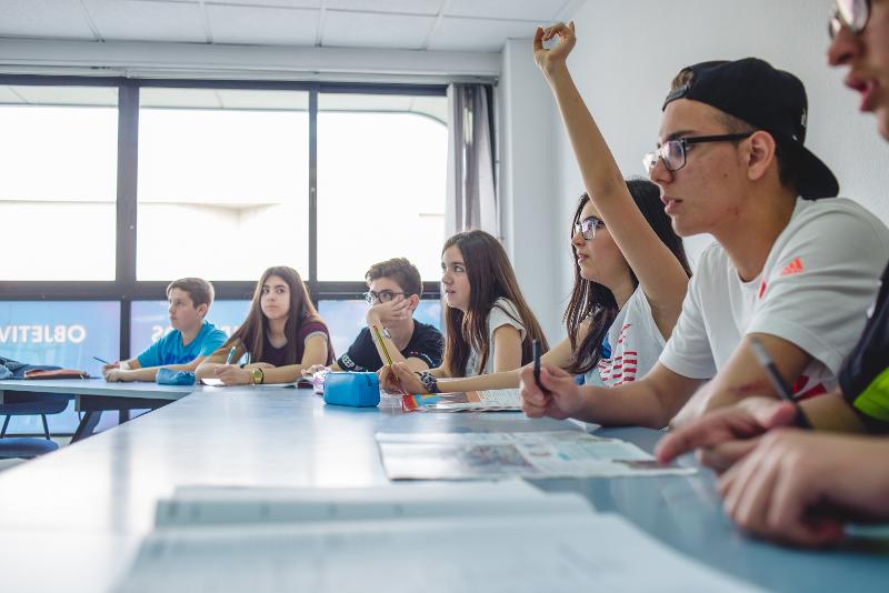 élèves en classe pendant un Séjours linguistiques anglais rugby