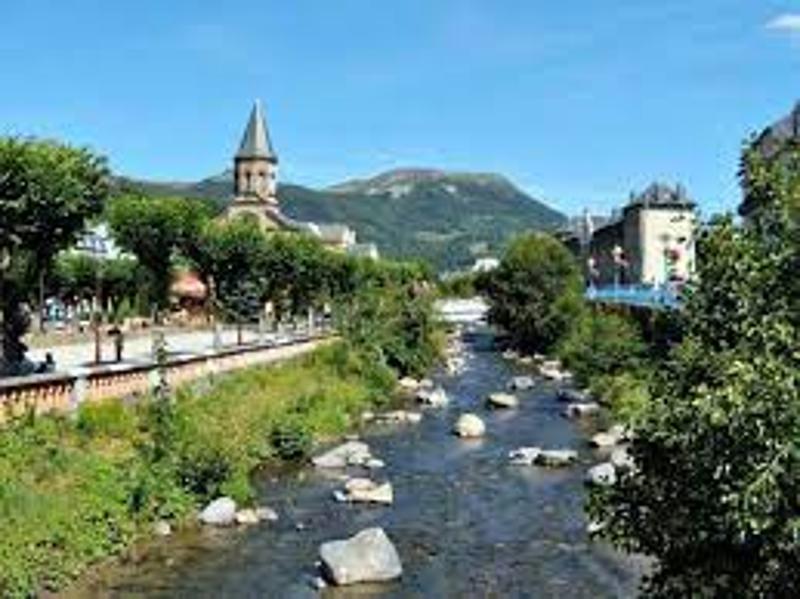 village de la bourboule visité en colo