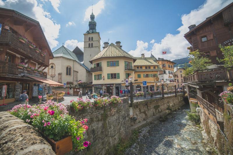ville très mignonne visitée lors d'une colo