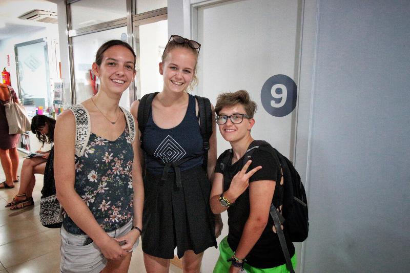 3 élèves du séjour linguistique espagne 