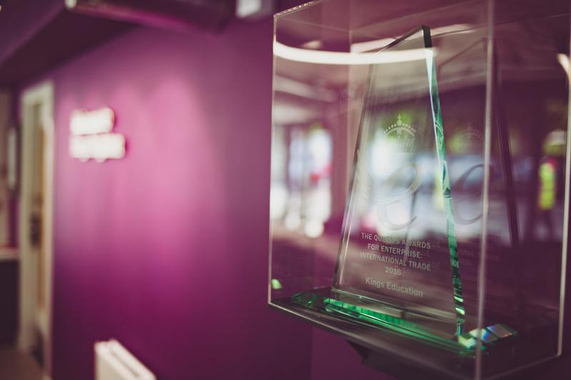 un trophée d'une école d'un séjour linguistique anglais