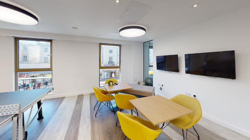 Salle à manger d'un séjour linguistique anglais