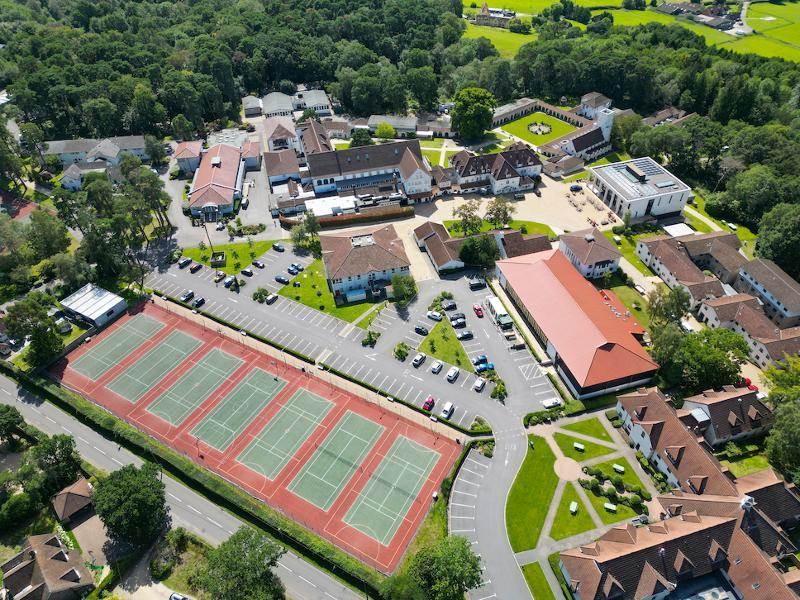 vue de haut du complexe d'un voyage de langue Angleterre à Newbury
