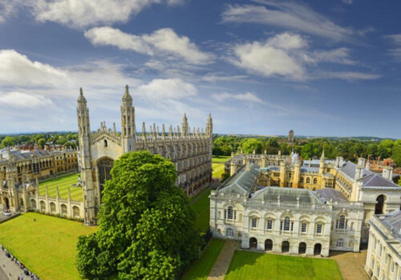 vue aérienne de l'université en séjour linguistique cambridge