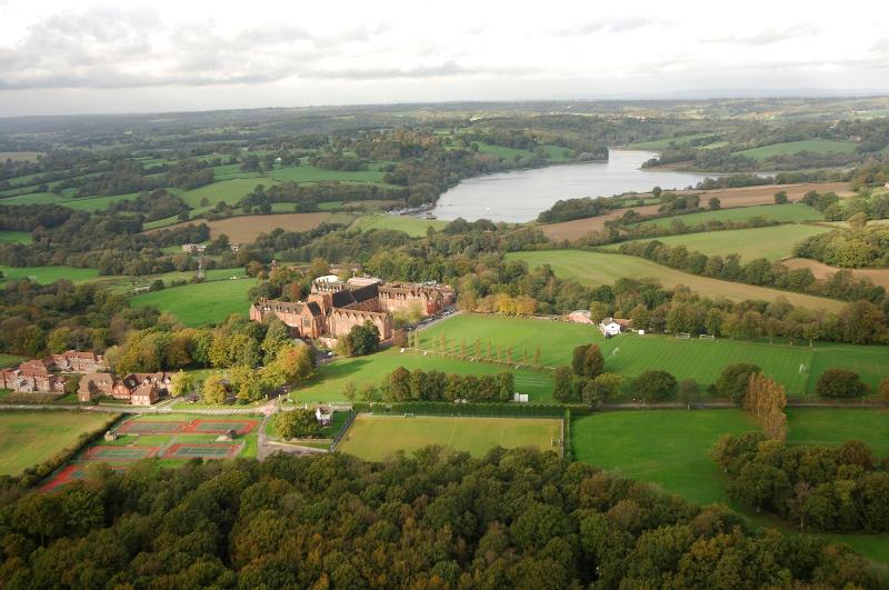 domaine de l'école d'un séjour linguistique angleterre ado