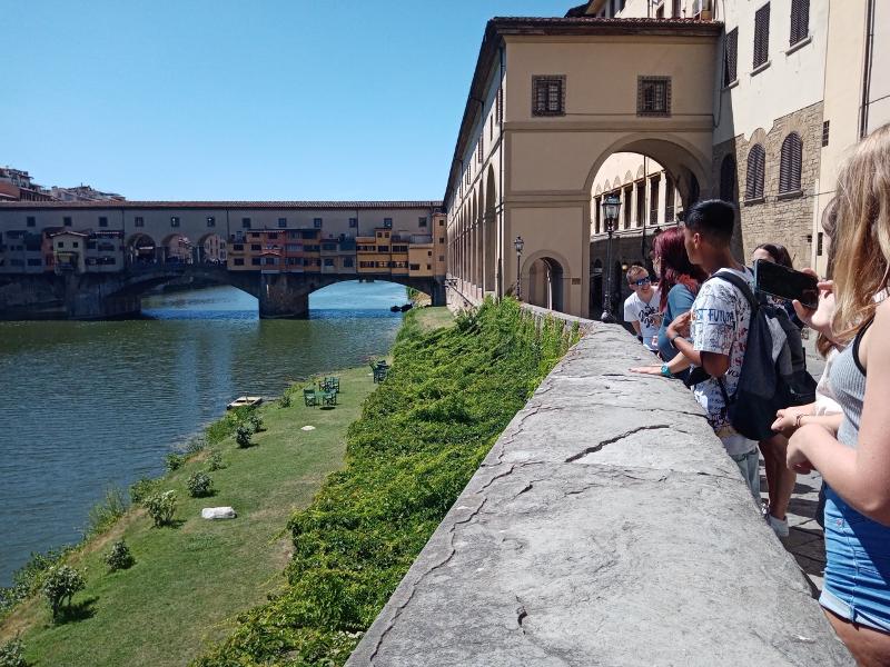photo d'un des ponts de Florence vu pendant le séjour linguistique italien