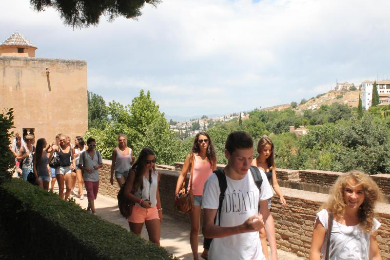 Les participants du séjour linguistique Espagne pendant leur excursion à Grenade