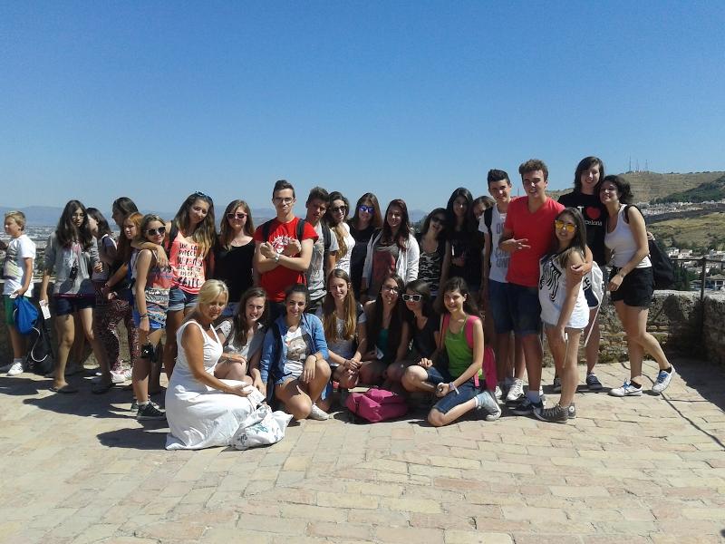 Photo de groupe pendant une excursion à Grenade