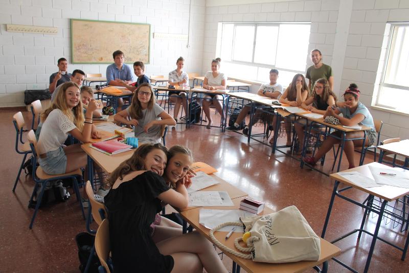 Un cours de langue lors d'un séjour linguistique espagne