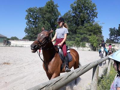 Colonie Equitation dans l'Indre Printemps - Indre