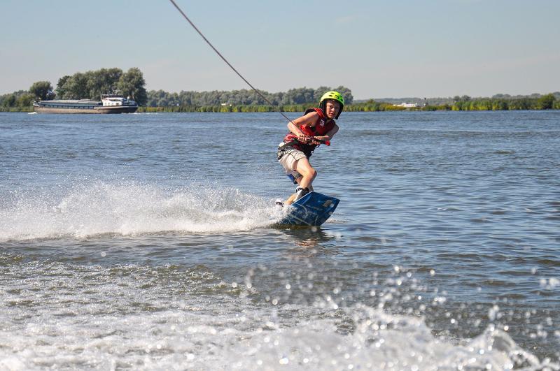 Colonies de vacances ski nautique 2026