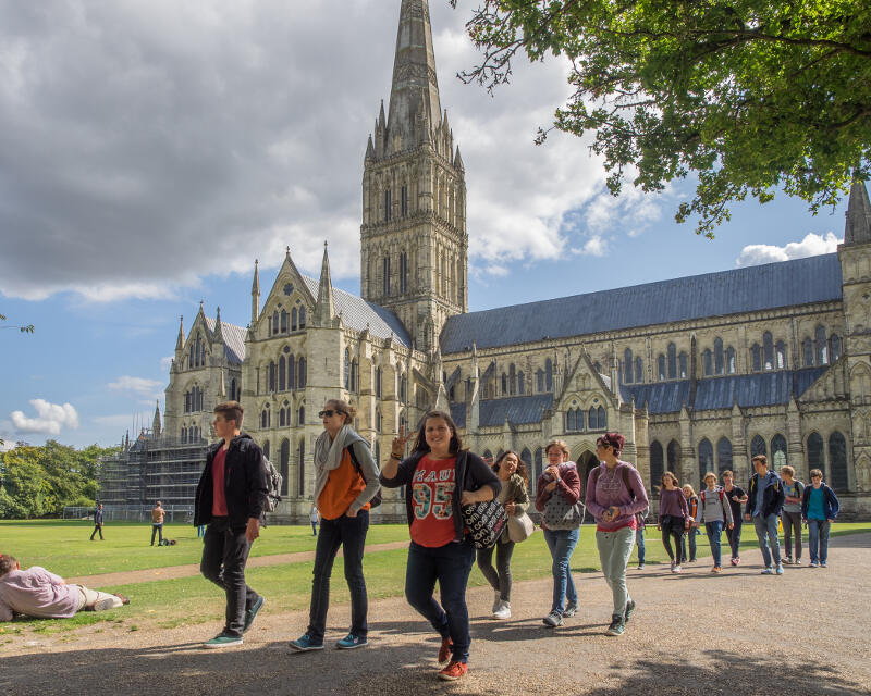 campus avec jeunes en Angleterre